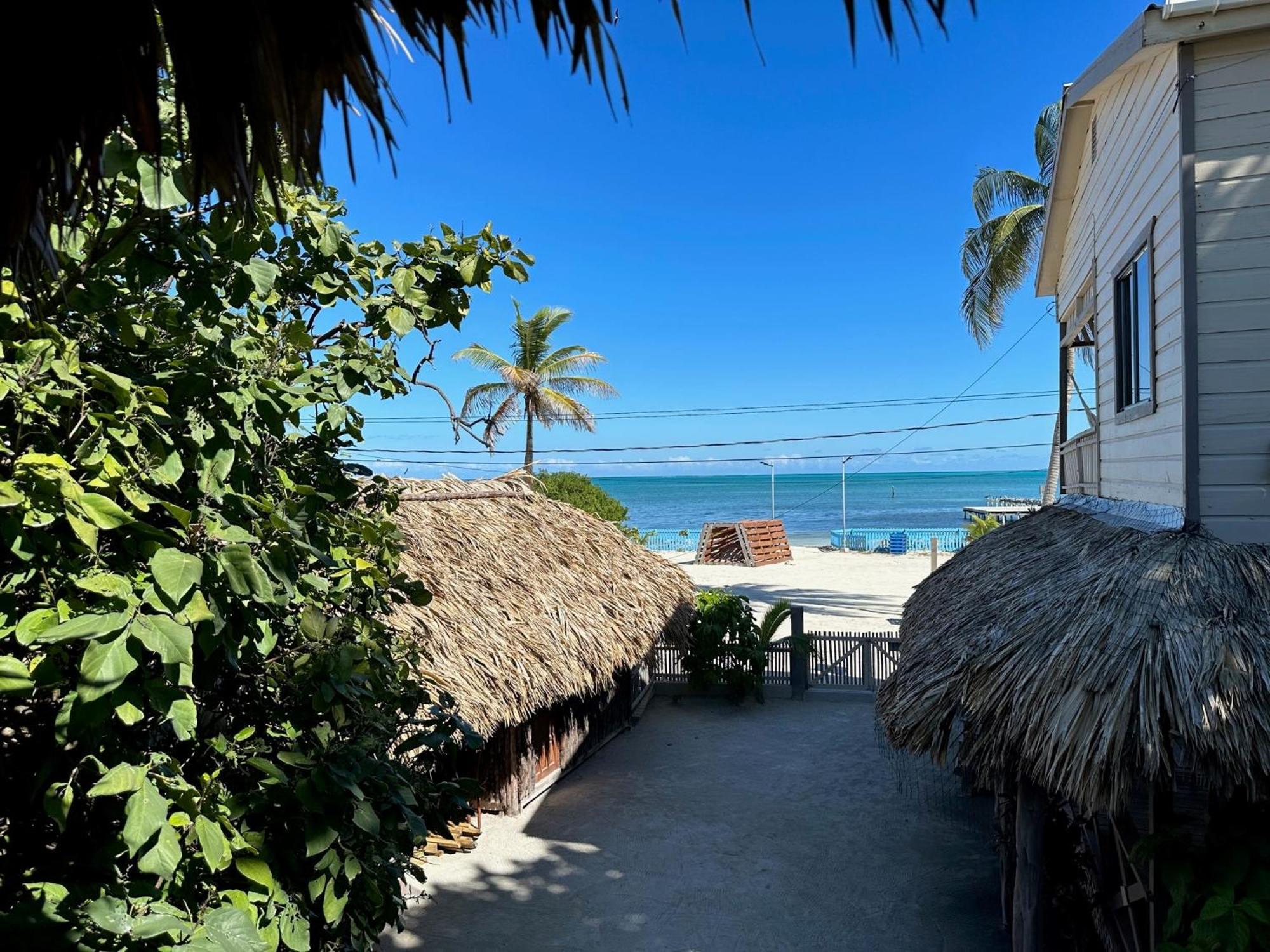 The Bounty Hotell Caye Caulker Eksteriør bilde